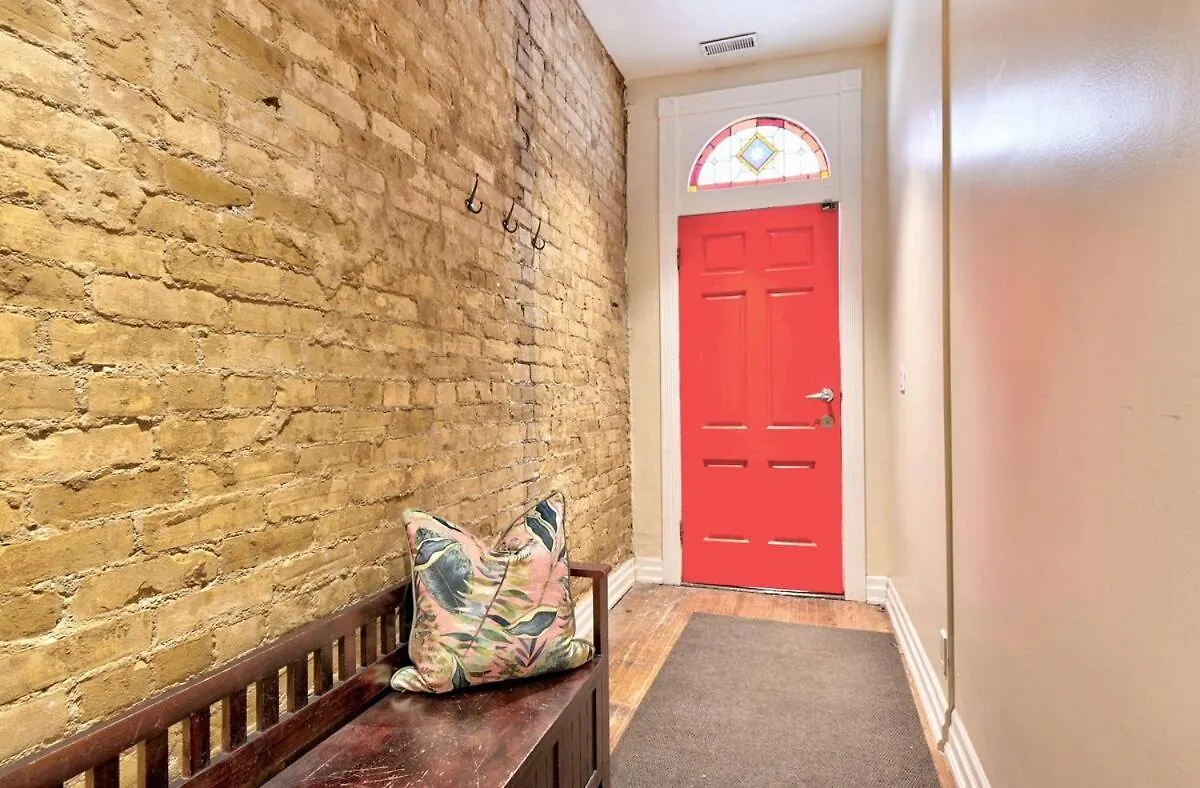 The Mitchell Haus-Style In The Heart Of Toronto Apartment 0*,